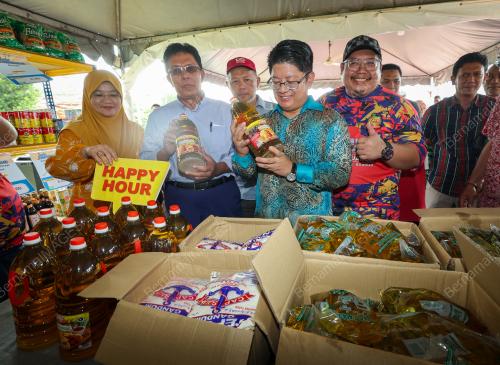 DATUK EWON BENEDICK