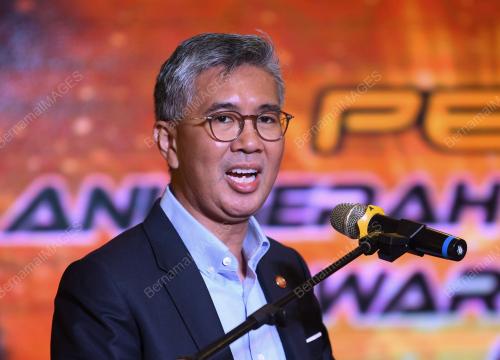 TENGKU DATUK SERI ZAFRUL TENGKU ABDUL AZIZ
