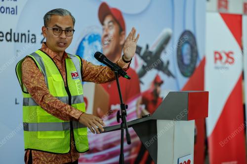 DATUK FAHMI FADZIL