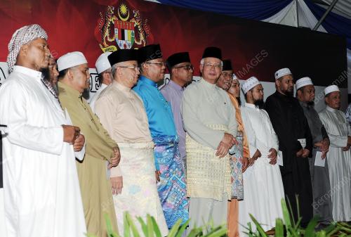 SG16_10072014_BERBUKA_RAKYAT