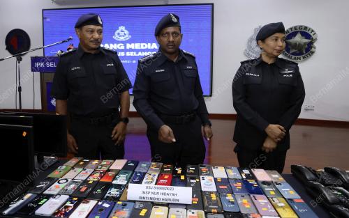 CP DATUK HUSSEIN OMAR KHAN