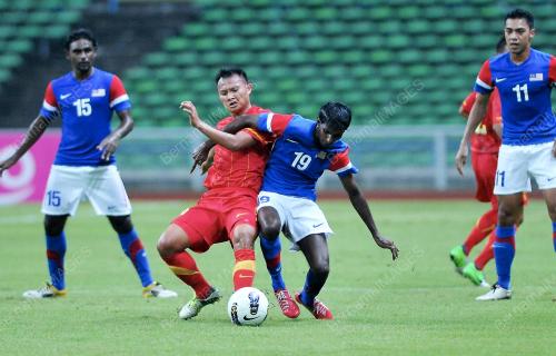 SG16_11092012_BOLA