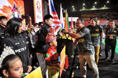 DATUK SERI AMIRUDIN SHARI