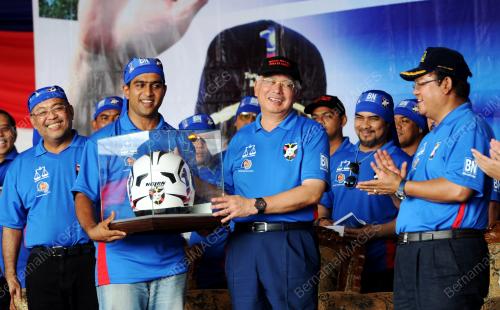 SG16_14042012_PM_SAHABAT