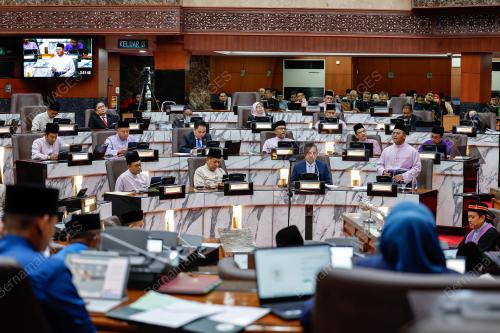 DATUK SERI AMIRUDIN SHARI