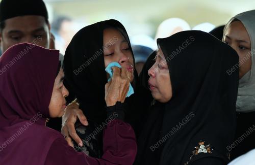 JENAZAH NIDZA AFHAM SELAMAT DIKEBUMIKAN