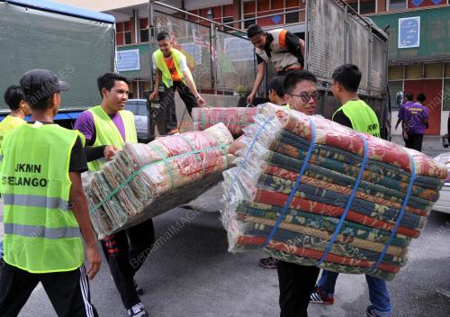 SG16_15102016_BANJIR