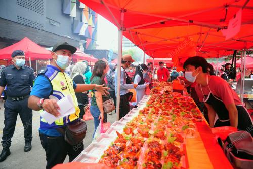 TINJAUAN PEMATUHAN SOP DI BAZAR RAMADAN