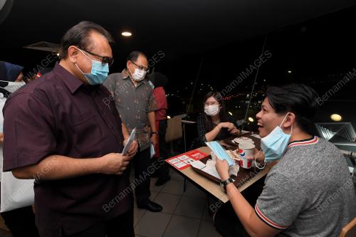 DATUK ALEXANDER NANTA LINGGI