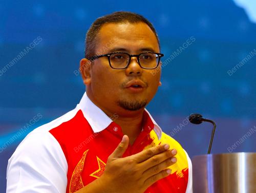 DATUK SERI AMIRUDIN SHARI