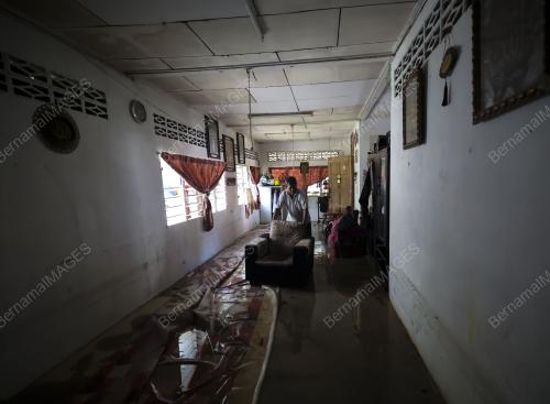 BANJIR HULU BERNAM