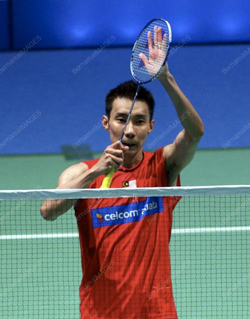 SG17_09042016_BADMINTON