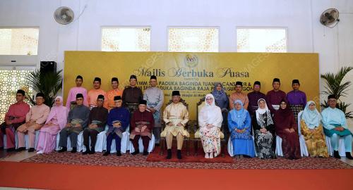 SG17_10052019_AGONG_UITM_BN201905079042