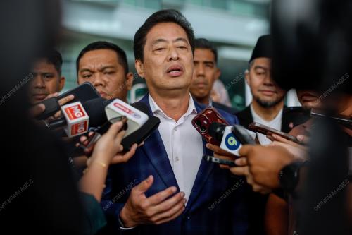 TAN SRI AZAM BAKI