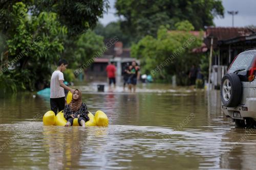TINJAUAN BANJIR DI SEKITAR KLANG