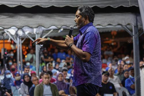 KHAIRY JAMALUDDIN