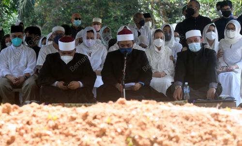 PENGKEBUMIAN TUN ARSHAD AYUB