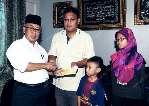 DATUK ISMAIL ABD MUTTALIB