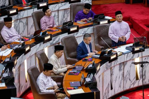 DATUK SERI AMIRUDIN SHARI