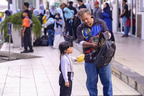 SUMBANGAN SEKOLAH