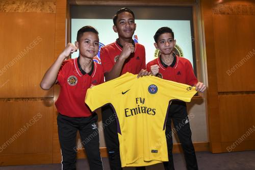 SG17_19062018_PSG_BN201806180878