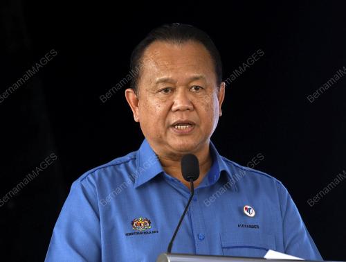 DATUK SERI ALEXANDER NANTA LINGGI