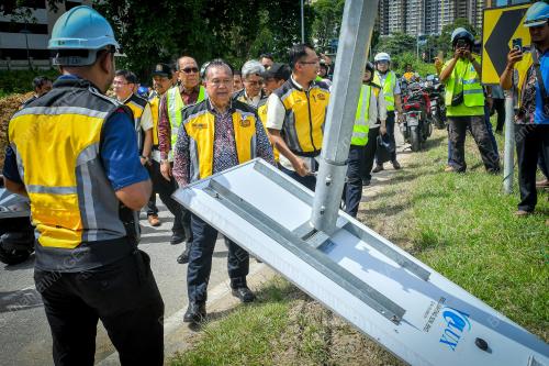 DATUK SERI ALEXANDAR NANTA LINGGI