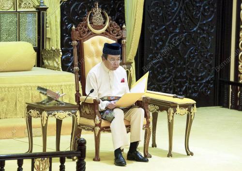 SG17_26092014_SULTAN_UCAPAN