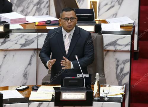 DATUK SERI AMIRUDIN SHARI