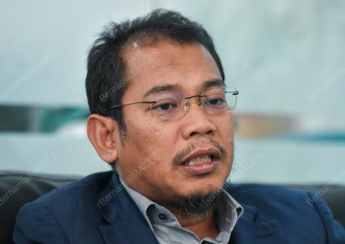 DATUK AHMAD HUSAINI ABDUL RAHMAN