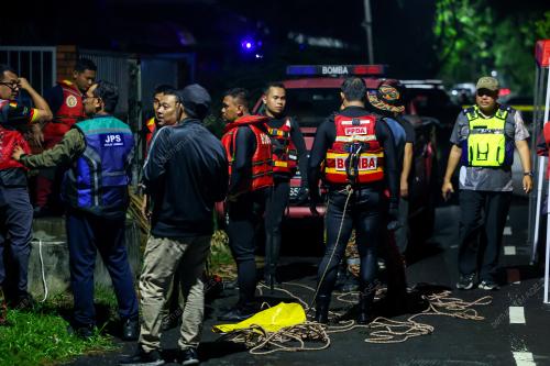OPERASI MENYELAMAT MANGSA LEMAS
