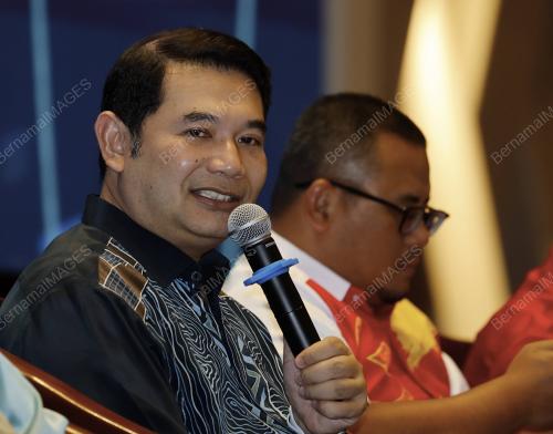 RAFIZI RAMLI