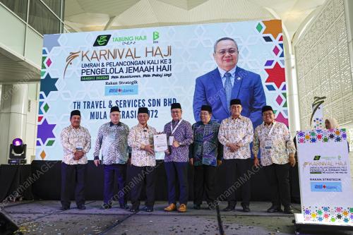 DATUK DR MOHD NA'IM MOKHTAR