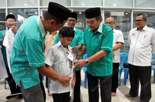TAN SRI MAZLAN MANSOR
