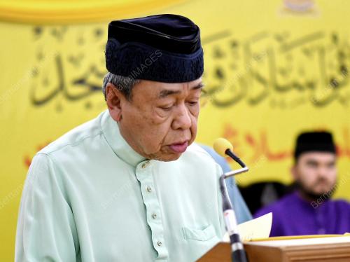 SULTAN SHARAFUDDIN IDRIS SHAH