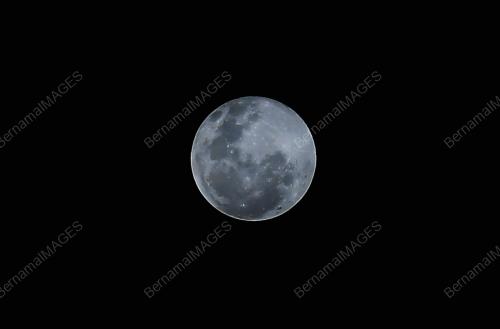 BULAN PENUH 15 RAMADAN