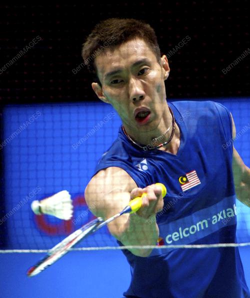 SG18_08042016_BADMINTON
