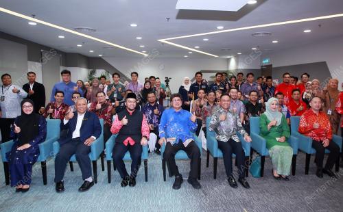 MOU UITM DAN YAYASAN PRIHATIN NASIONAL