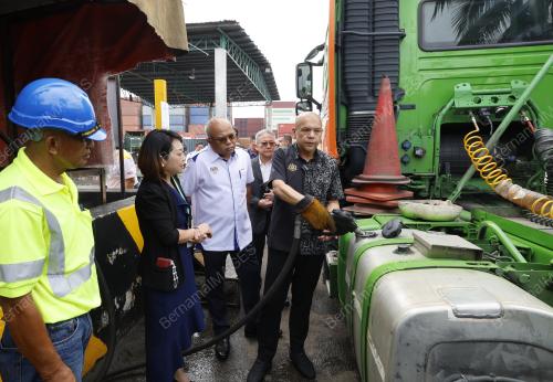 DATUK ARMIZAN MOHD ALI