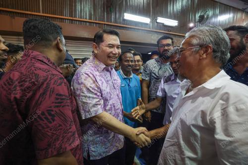 RAFIZI RAMLI