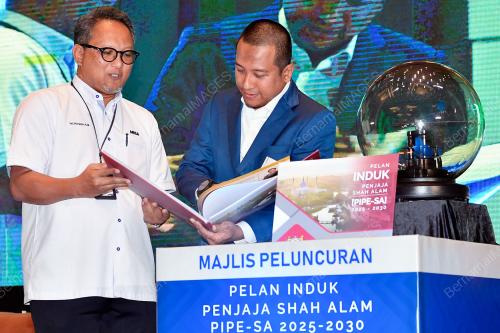 MOHD NAJWAN HALIMI