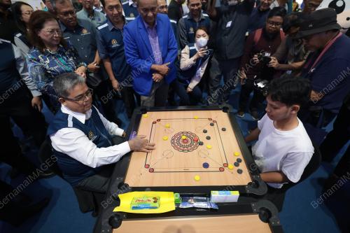 DATUK AARON AGO DAGANG