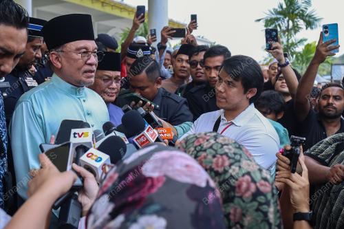 DATUK SERI ANWAR IBRAHIM