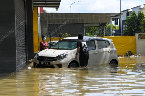 TINJAUAN MISI PENYELAMAT MANGSA BANJIR 