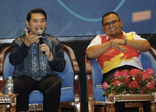RAFIZI RAMLI