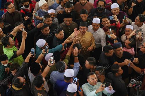 DATUK SERI ANWAR IBRAHIM