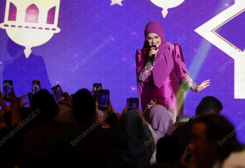 DATUK SERI SITI NURHALIZA TARUDIN