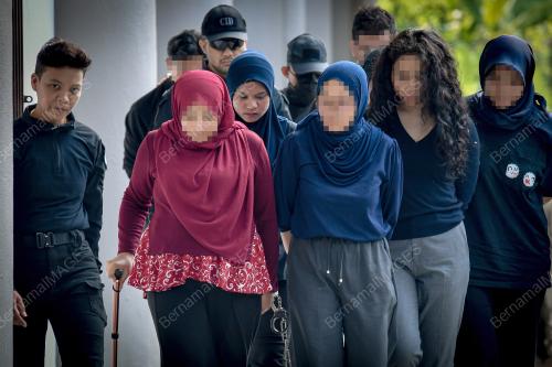 PERMOHONAN REMAN PENGANJUR EHATI