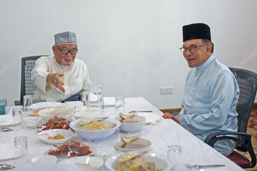 DATUK SERI ANWAR IBRAHIM