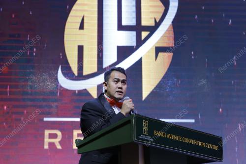AFIZAN MOKHTAR